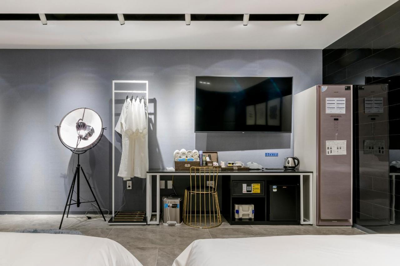 Air Sky Hotel Пусан Екстер'єр фото
